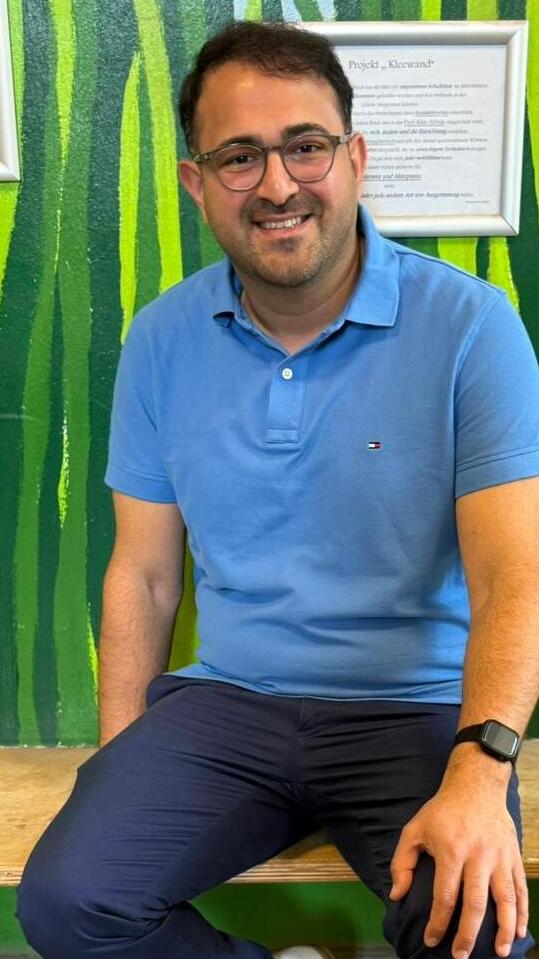 Herr Umut Danis